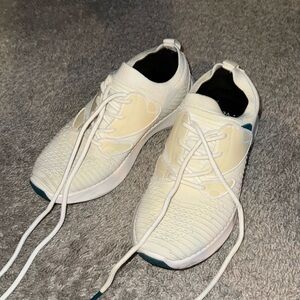 Waterproof vessi tennis shoes